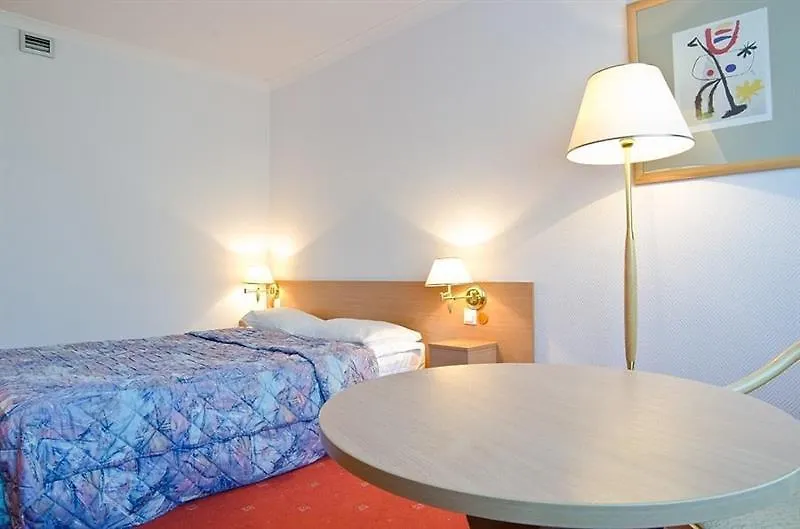 Hotel Solny Колобжег